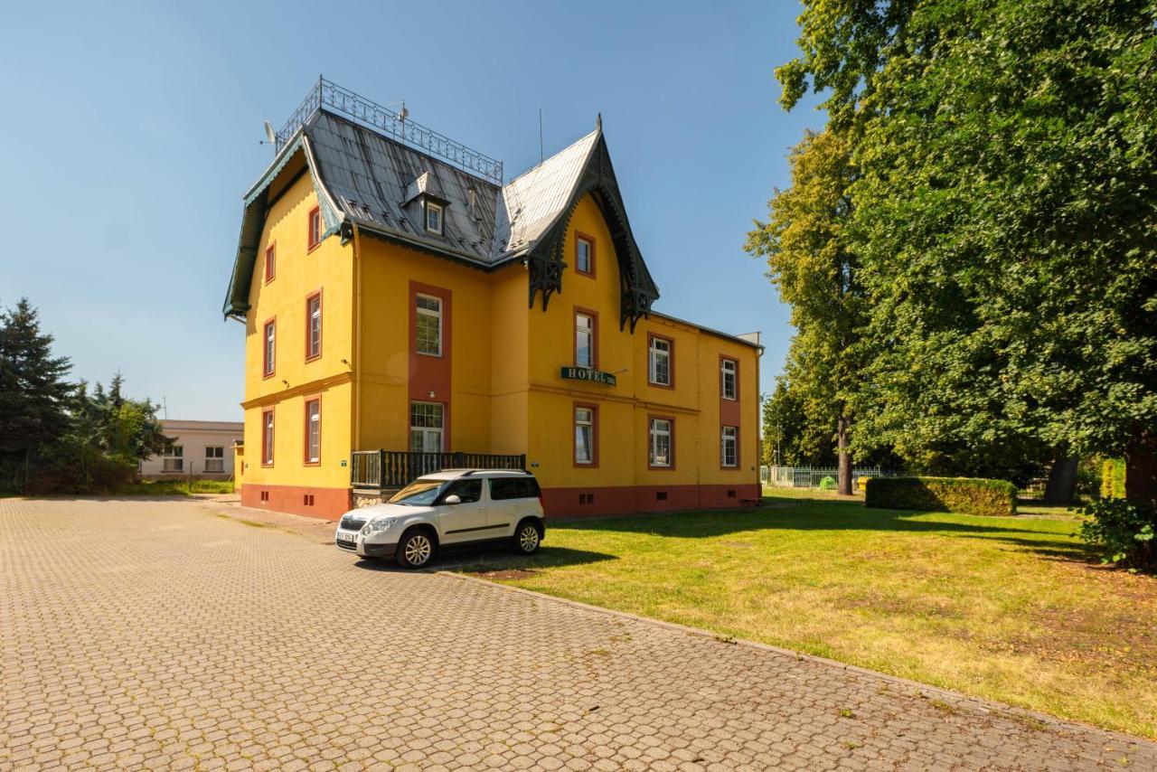 Hotel Orka Moravská Třebová Buitenkant foto