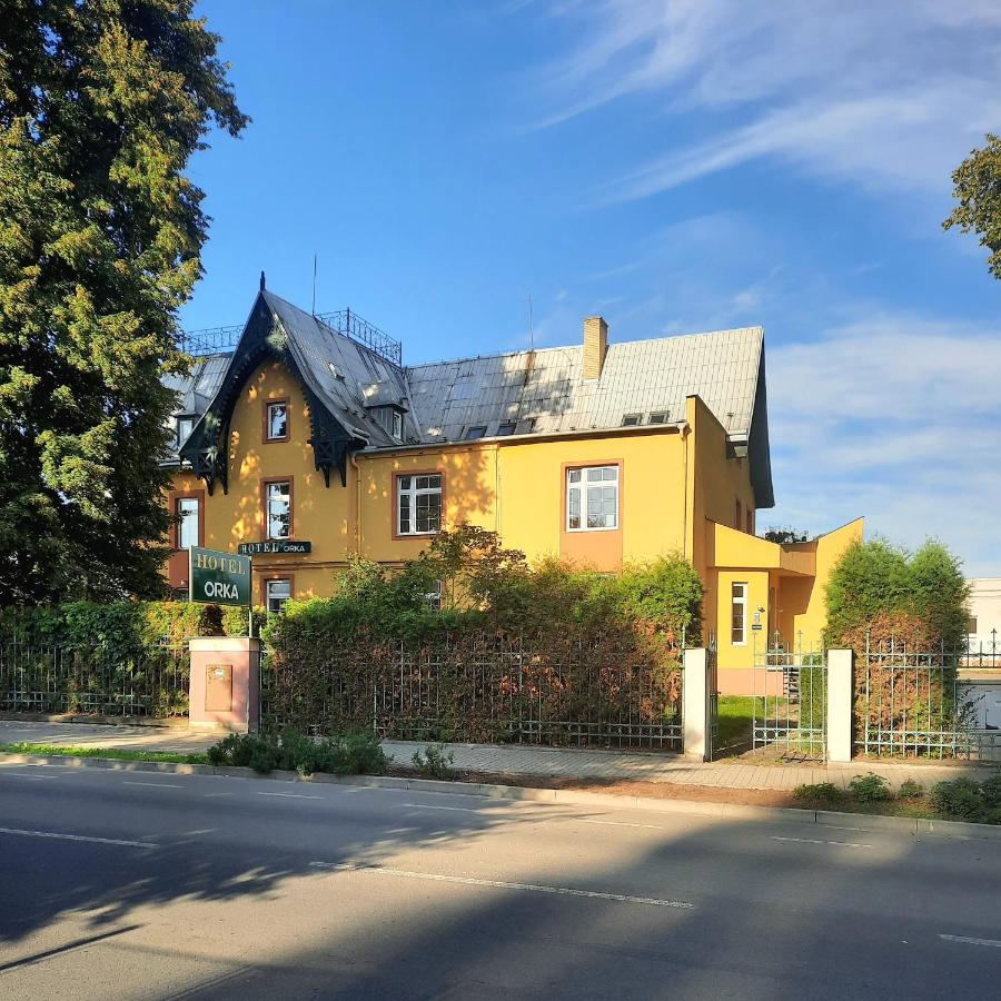Hotel Orka Moravská Třebová Buitenkant foto