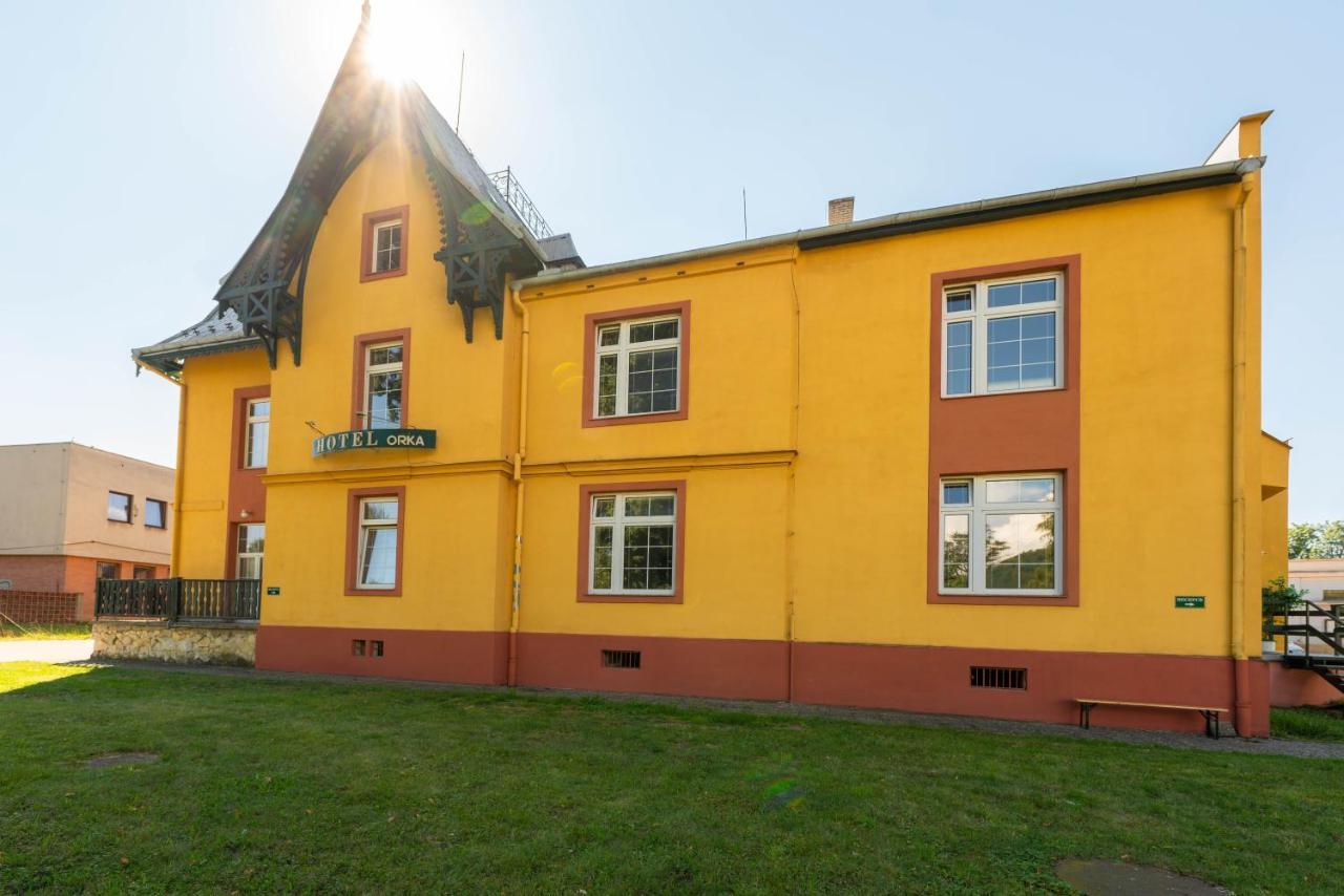 Hotel Orka Moravská Třebová Buitenkant foto